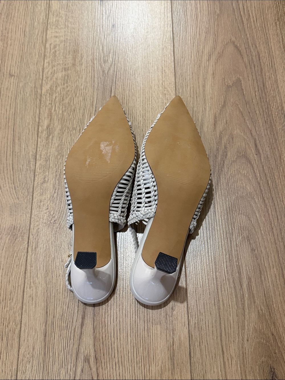 Woven Leather Slingback Pointed Heels in Light Beige - Picture 3 of 4